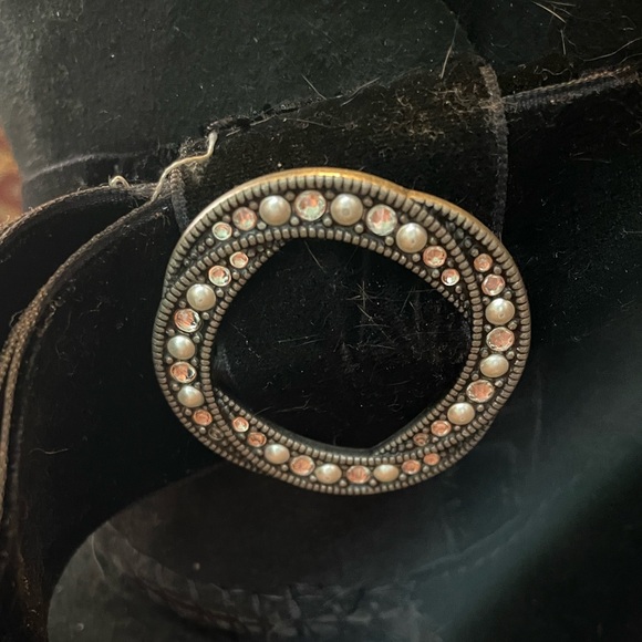 UGG Boots - Picture 7 of 10